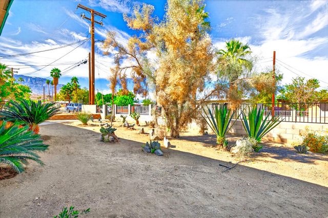 68797 F Street, Cathedral City, CA 92234