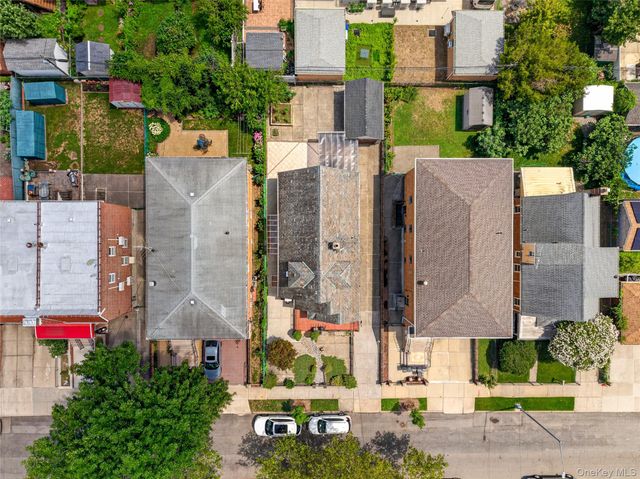 47-39 197th Street, Flushing, NY 11358
