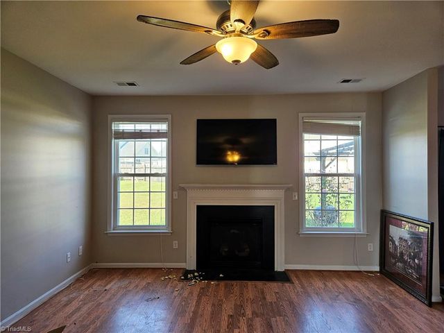 407 Timbercreek Drive, Mcleansville, NC 27301