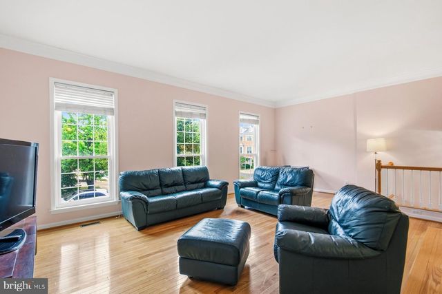 20866 TRINITY SQ, Sterling, VA 20165