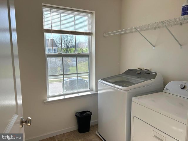 266 N ALPINE DR, York, PA 17408