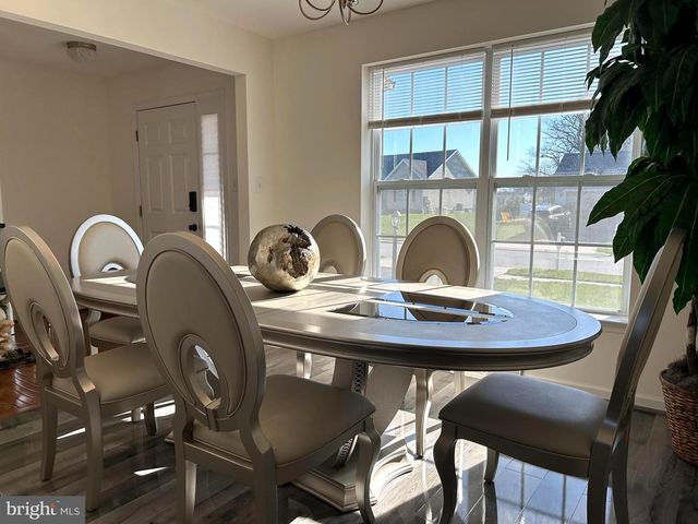 266 N ALPINE DR, York, PA 17408