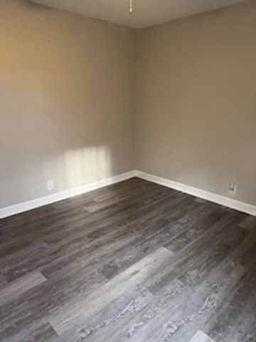 345 Pleasant Green Dr, Goodlettsville, TN 37072