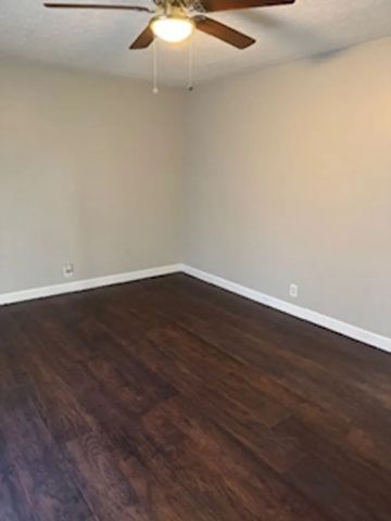 345 Pleasant Green Dr, Goodlettsville, TN 37072