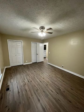 345 Pleasant Green Dr, Goodlettsville, TN 37072