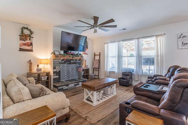 228 River Station Drive, Monroe, GA 30656