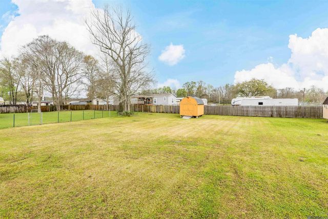 41114 E Don Lou Rd, Gonzales, LA 70737