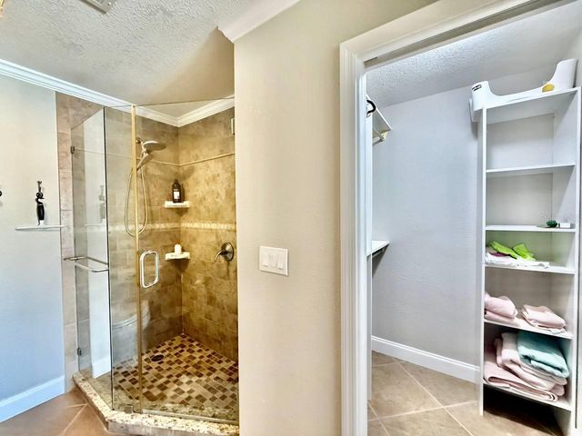 5220 S RUSSELL STREET 32, Tampa, FL 33611