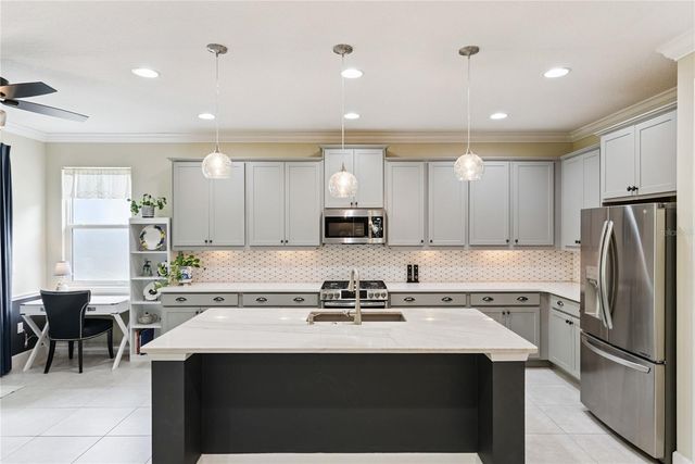 1169 AVERY MEADOWS WAY, Deland, FL 32724