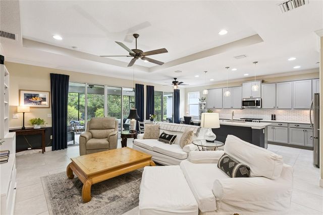 1169 AVERY MEADOWS WAY, Deland, FL 32724