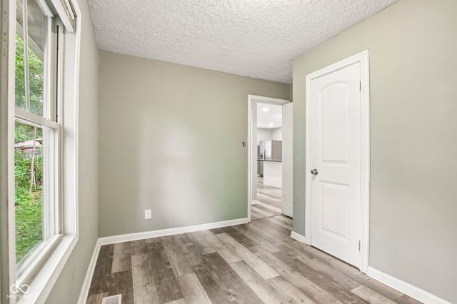 2830 Roberta Drive, Indianapolis, IN 46222