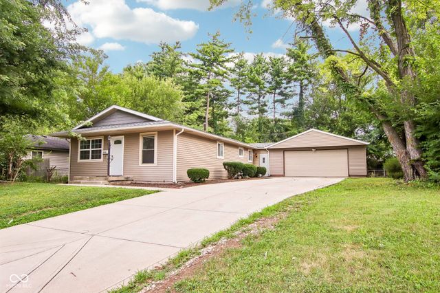 2830 Roberta Drive, Indianapolis, IN 46222