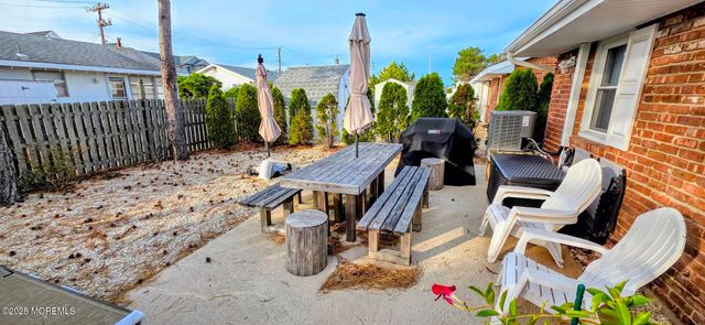 3201 Route 35 N B, Lavallette, NJ 08735