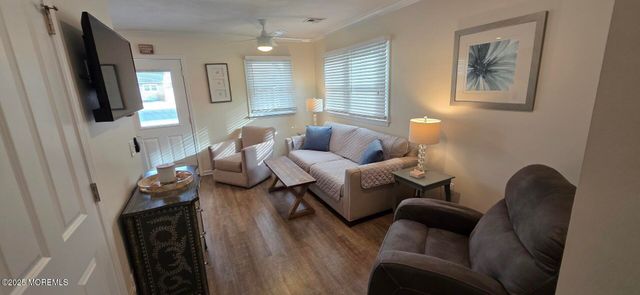 3201 Route 35 N B, Lavallette, NJ 08735