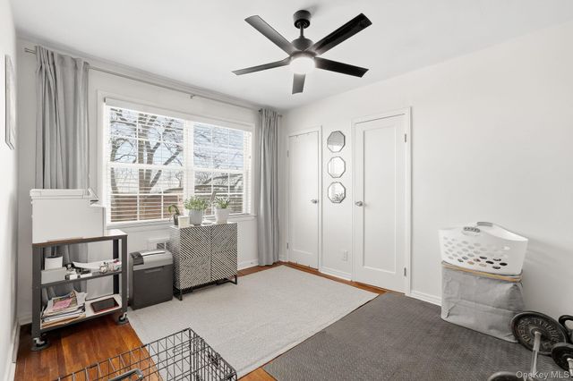 33 Fieldstone Drive G4, Hartsdale, NY 10530