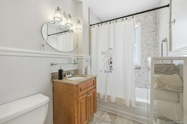 33 Fieldstone Drive G4, Hartsdale, NY 10530