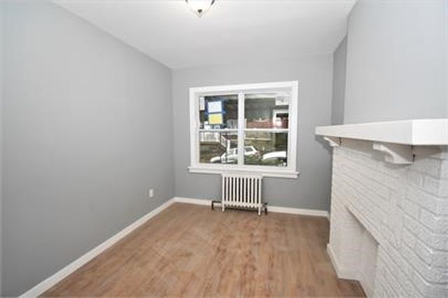 210 Chesterfield Rd, Oakland, PA 15213