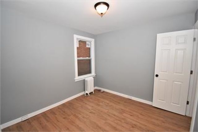 210 Chesterfield Rd, Oakland, PA 15213