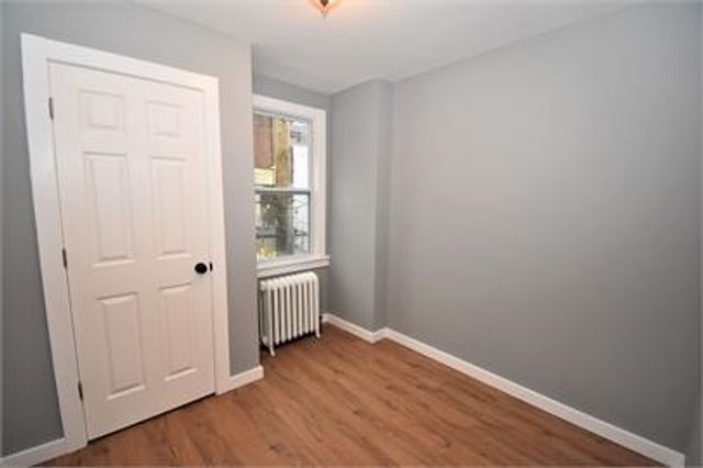 210 Chesterfield Rd, Oakland, PA 15213