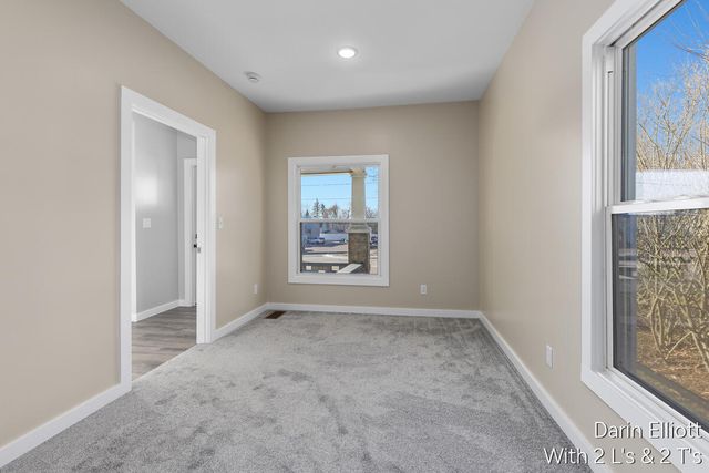 720 W Lincoln Avenue, Ionia, MI 48846