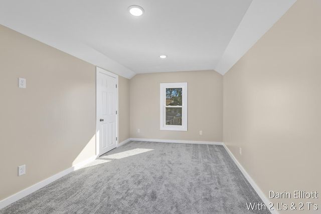 720 W Lincoln Avenue, Ionia, MI 48846