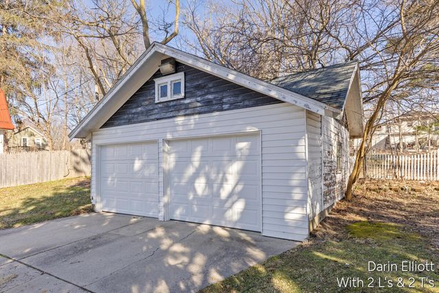 720 W Lincoln Avenue, Ionia, MI 48846