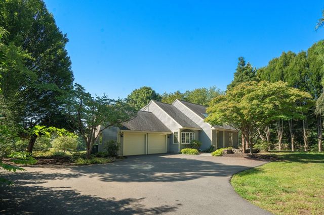 267 Concord Rd, Wayland, MA 01778