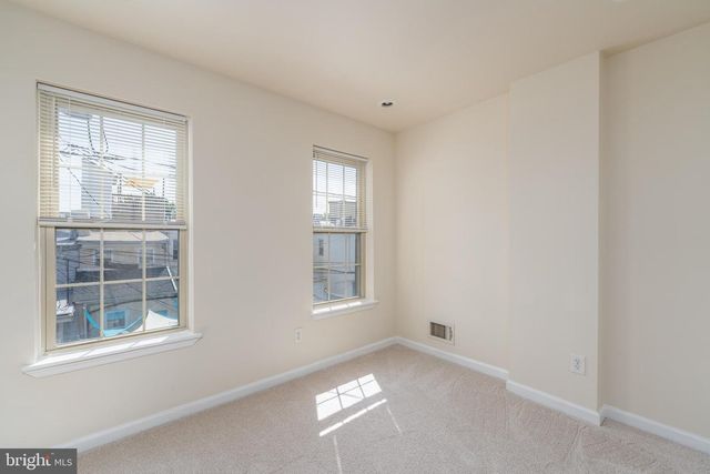 18 MADEIRA ST N, Baltimore, MD 21231