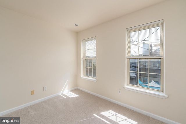 18 MADEIRA ST N, Baltimore, MD 21231