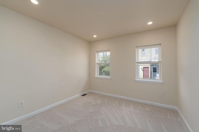 18 MADEIRA ST N, Baltimore, MD 21231