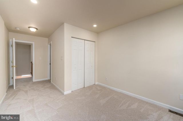 18 MADEIRA ST N, Baltimore, MD 21231