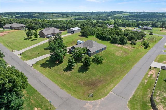 7324 Ridge Manor Lane, Oklahoma City, OK 73150