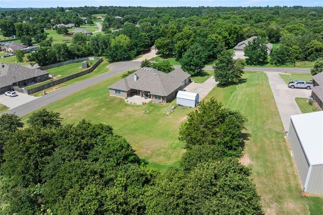 7324 Ridge Manor Lane, Oklahoma City, OK 73150