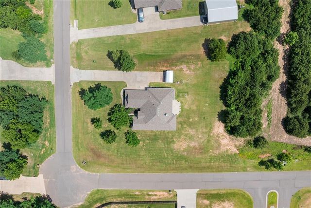 7324 Ridge Manor Lane, Oklahoma City, OK 73150