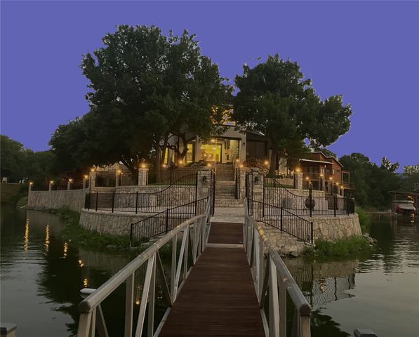 7917 Club Court, Fort Worth, TX 76179