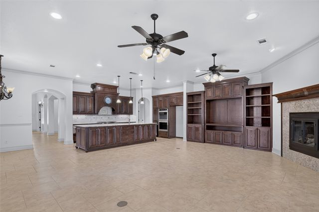 7917 Club Court, Fort Worth, TX 76179