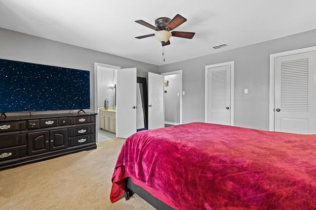 1200 Maywood Dr, Longview, TX 75604