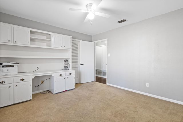 1200 Maywood Dr, Longview, TX 75604