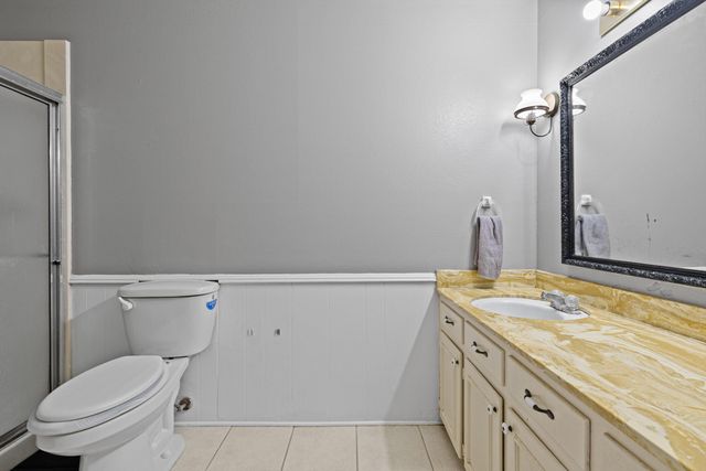 1200 Maywood Dr, Longview, TX 75604