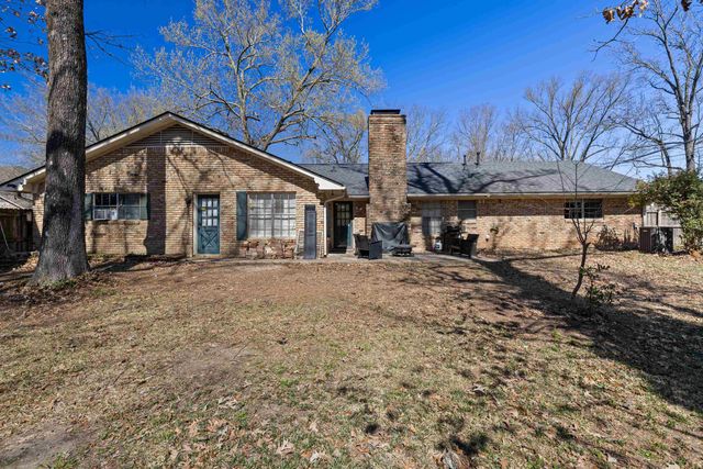 1200 Maywood Dr, Longview, TX 75604