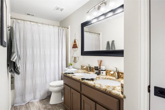 3001 Spring Creek Court, Highland Village, TX 75077