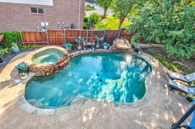 3001 Spring Creek Court, Highland Village, TX 75077