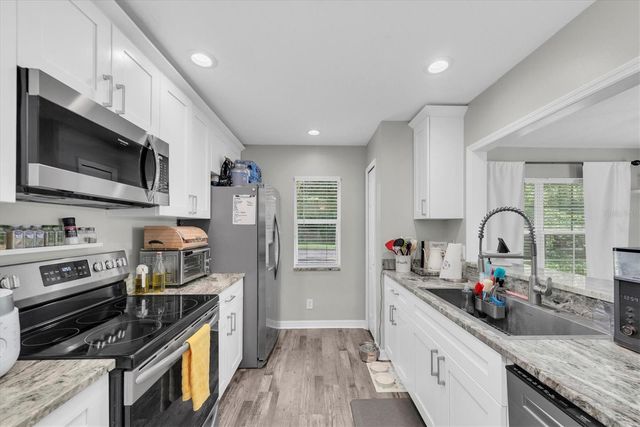 9404 COOPERVILLE COURT, Tampa, FL 33635