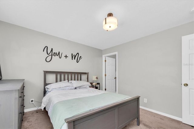 9404 COOPERVILLE COURT, Tampa, FL 33635