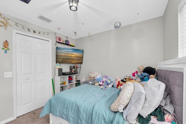 9404 COOPERVILLE COURT, Tampa, FL 33635