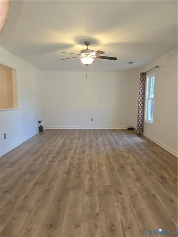 289 Winding Ridge Way, Bumpass, VA 23024