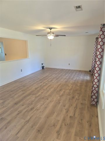 289 Winding Ridge Way, Bumpass, VA 23024
