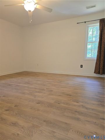 289 Winding Ridge Way, Bumpass, VA 23024