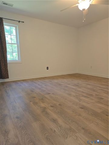 289 Winding Ridge Way, Bumpass, VA 23024