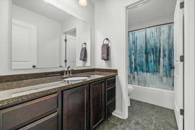 609 Calvin LANE, Mount Pleasant, WI 53406